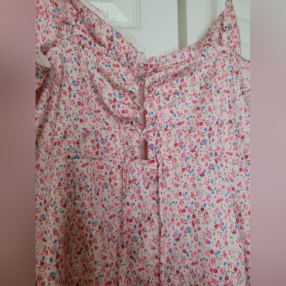 Pink floral dress - Picture 3 of 4